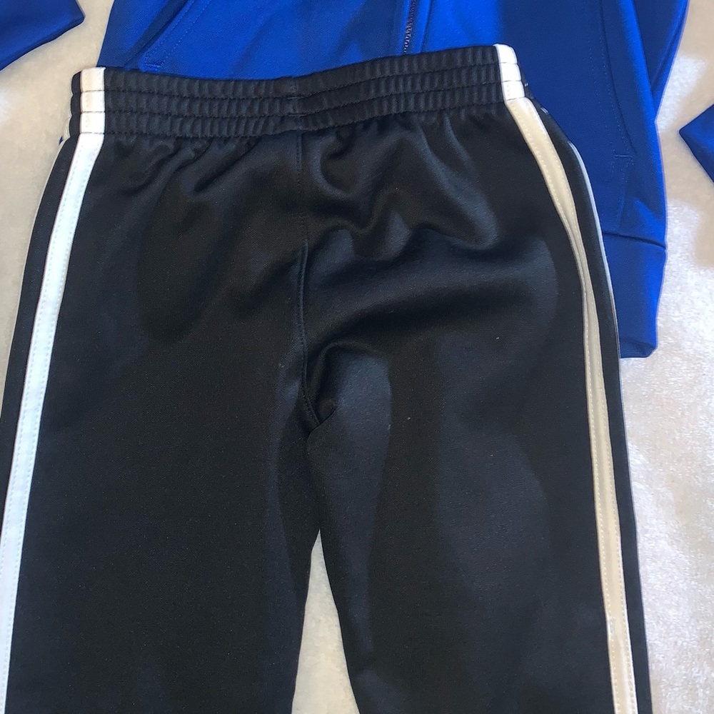 Boys Adidas 3T outfit like new! - Picture 10 of 10
